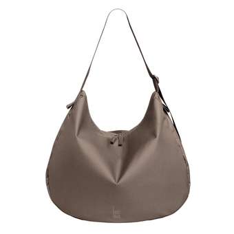 Curved Bag Monochrome Oyster